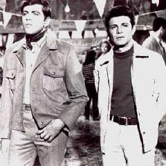 Fabian & Frankie Avalon in Fireball 500