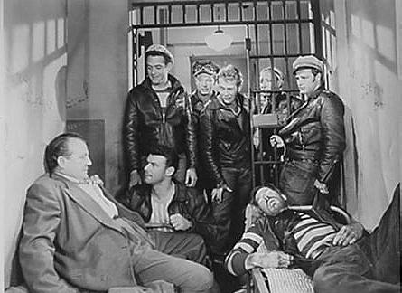 Marlon Brando with Lee Marvin & others
